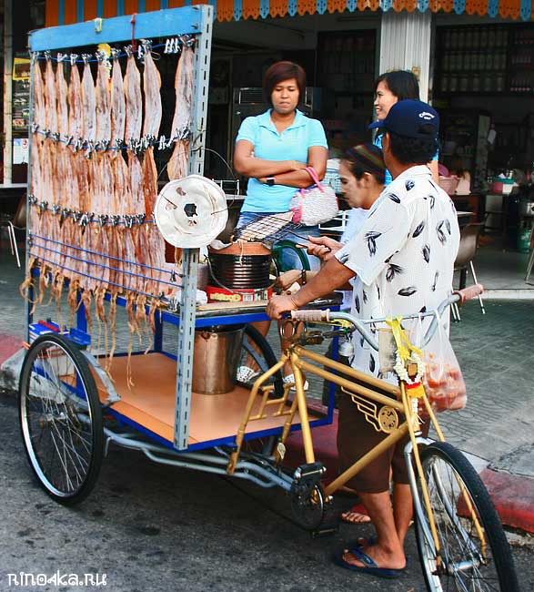 Еда на Пхукете, где покушать в Таиланде